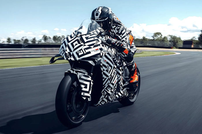 KTM 990 RC R prototype revealed
